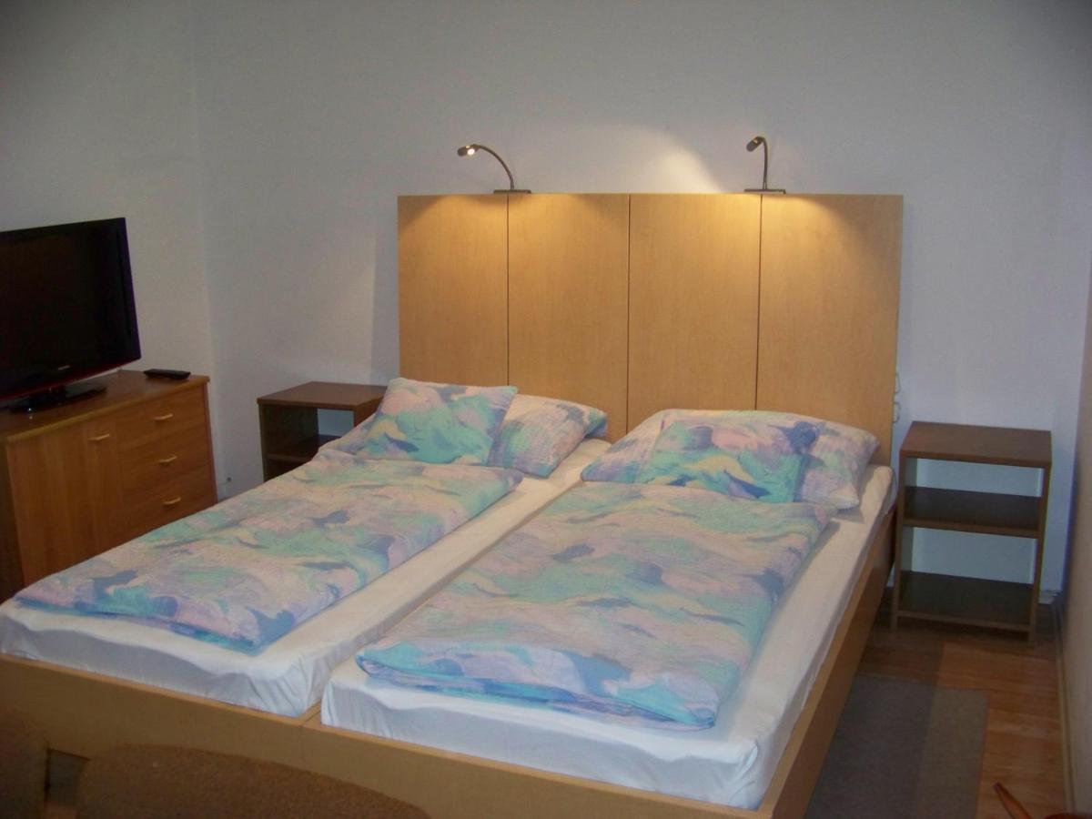 Nefelejcs Apartman Fertőhomok Exterior foto